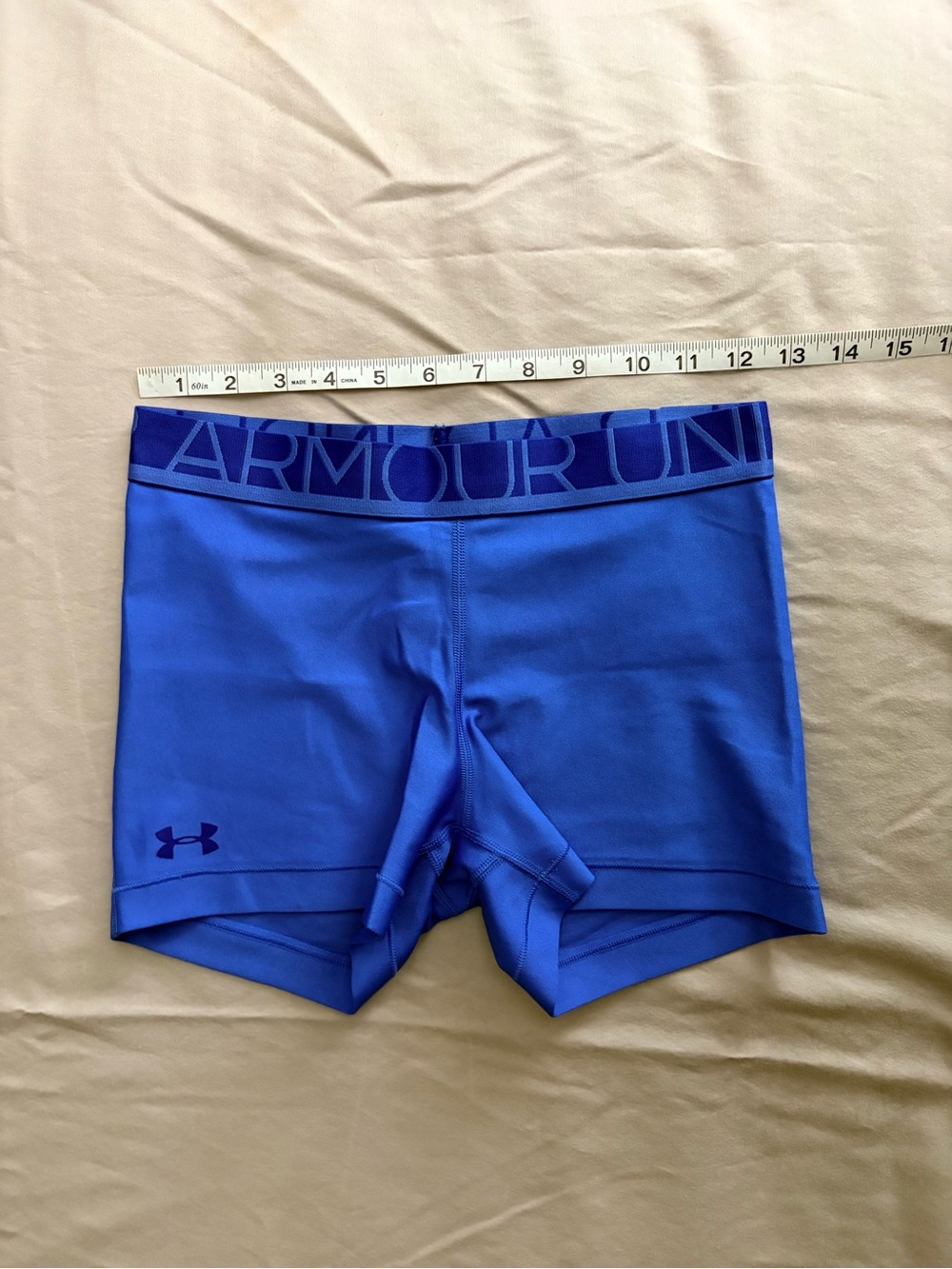 Under Armour Shorts - Picture 4 of 5